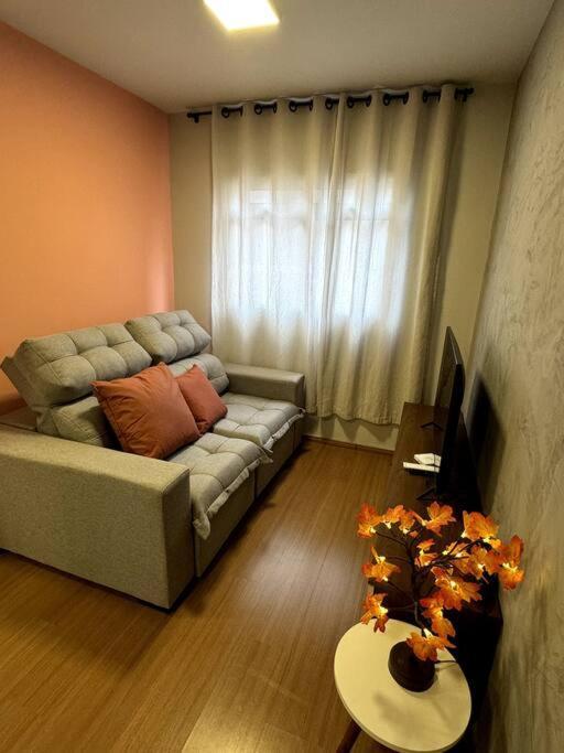 Condominio Solar Di Lucca Lindo Apartamento Com Ar Condicionado E Proximo A Uel ลอนดริน่า ภายนอก รูปภาพ