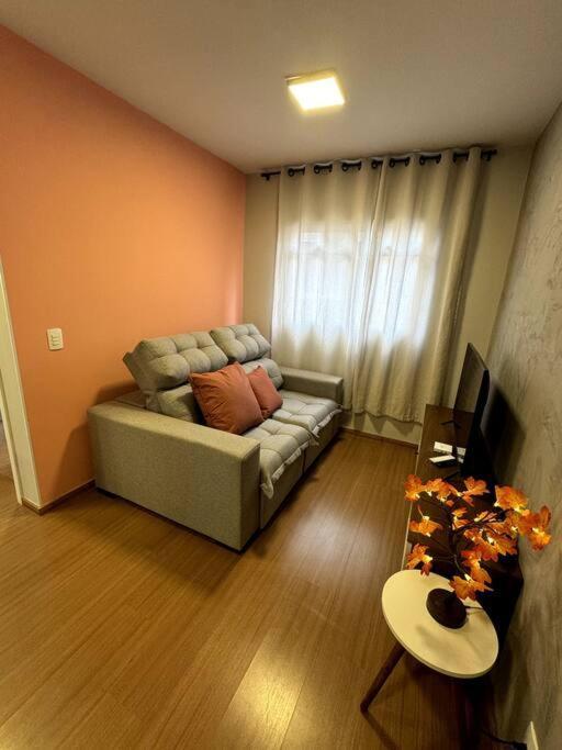Condominio Solar Di Lucca Lindo Apartamento Com Ar Condicionado E Proximo A Uel ลอนดริน่า ภายนอก รูปภาพ