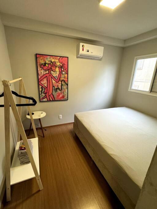 Condominio Solar Di Lucca Lindo Apartamento Com Ar Condicionado E Proximo A Uel ลอนดริน่า ภายนอก รูปภาพ